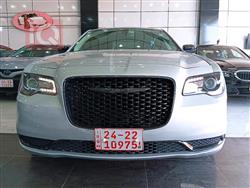 کرایسلەر 300